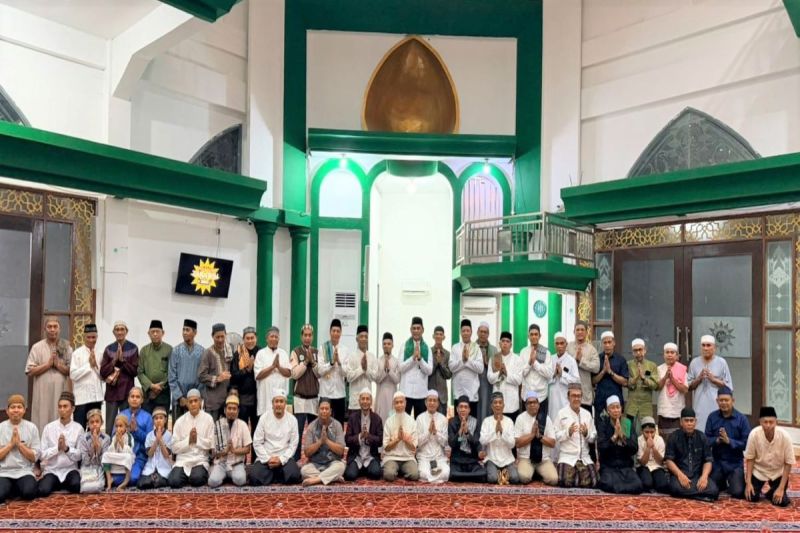 Masjid Sholahuddin: The Always Open Spiritual Hub in Cilacap's Heart